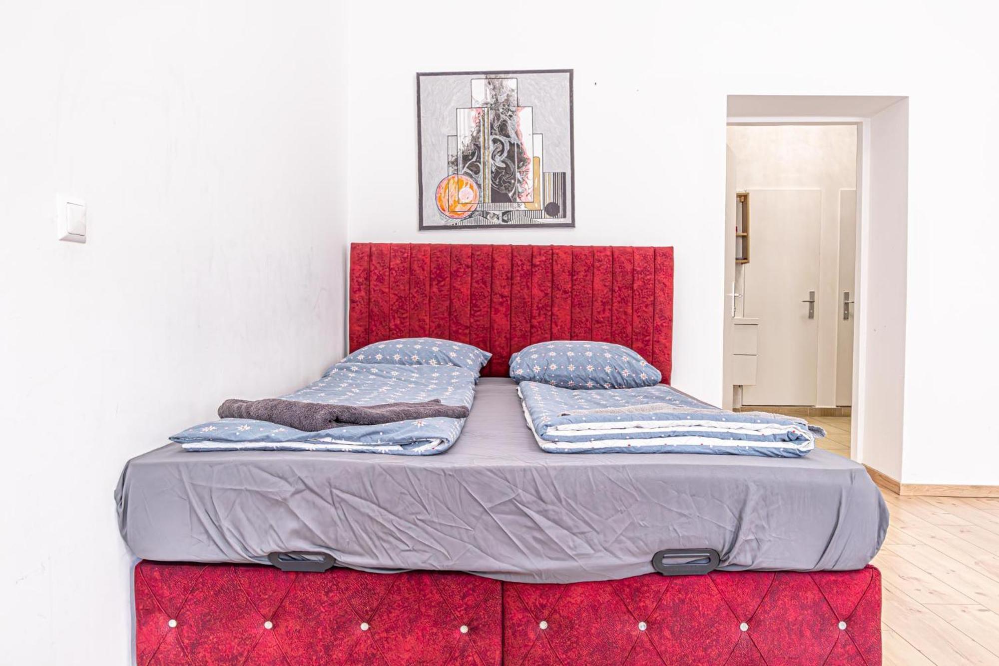 6 Min To Amusement Park - Economy Rooms In Shared Apartment Viyana Dış mekan fotoğraf